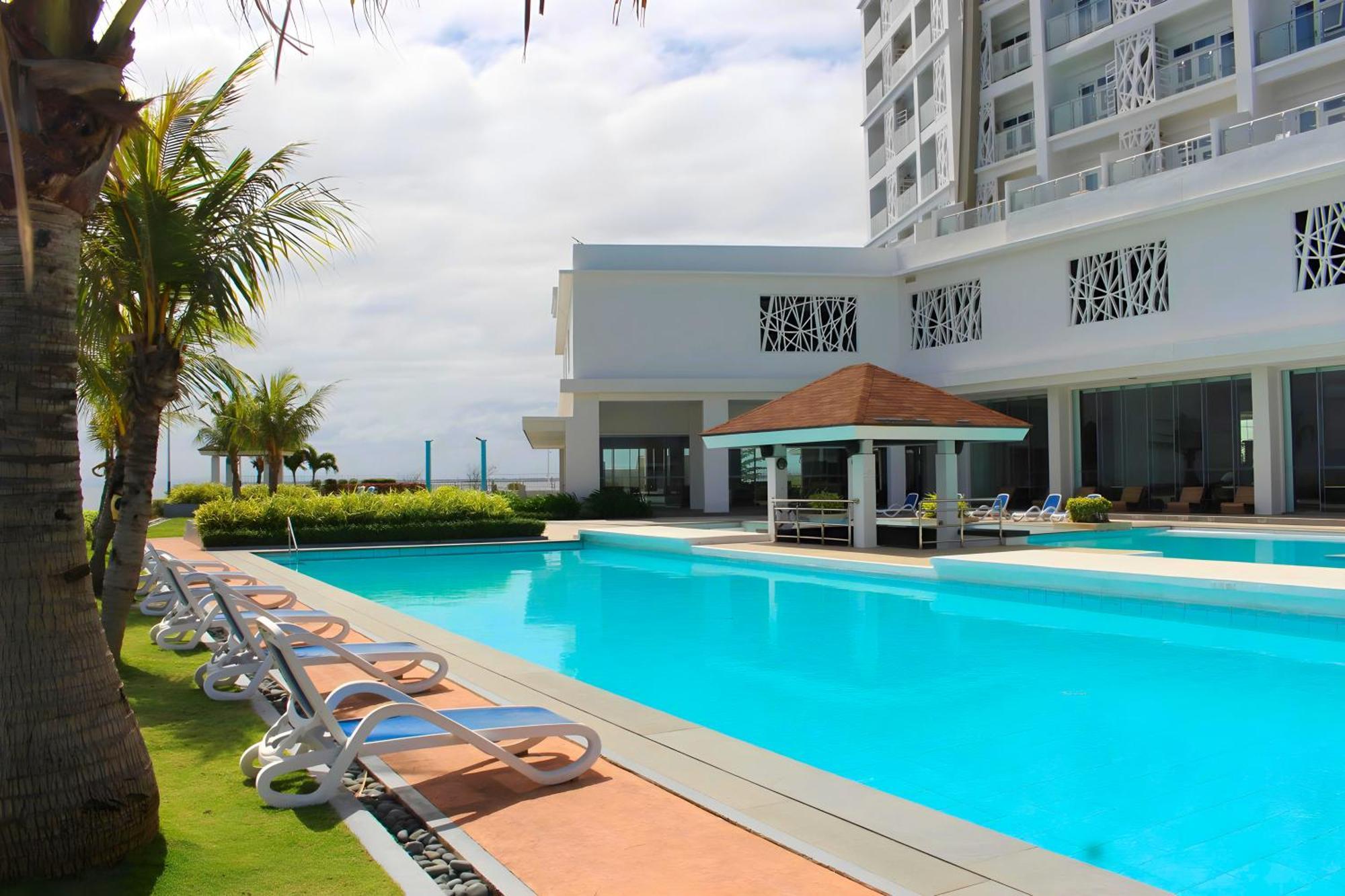 Arterra Seaview Resort Isla de Mactán Exterior foto